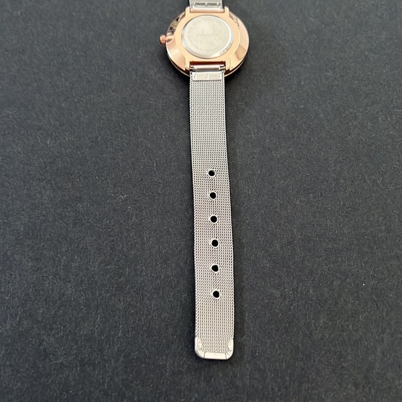 MVMT Analog Watch Rose Gold Dusty Pink - Picture 7 of 13